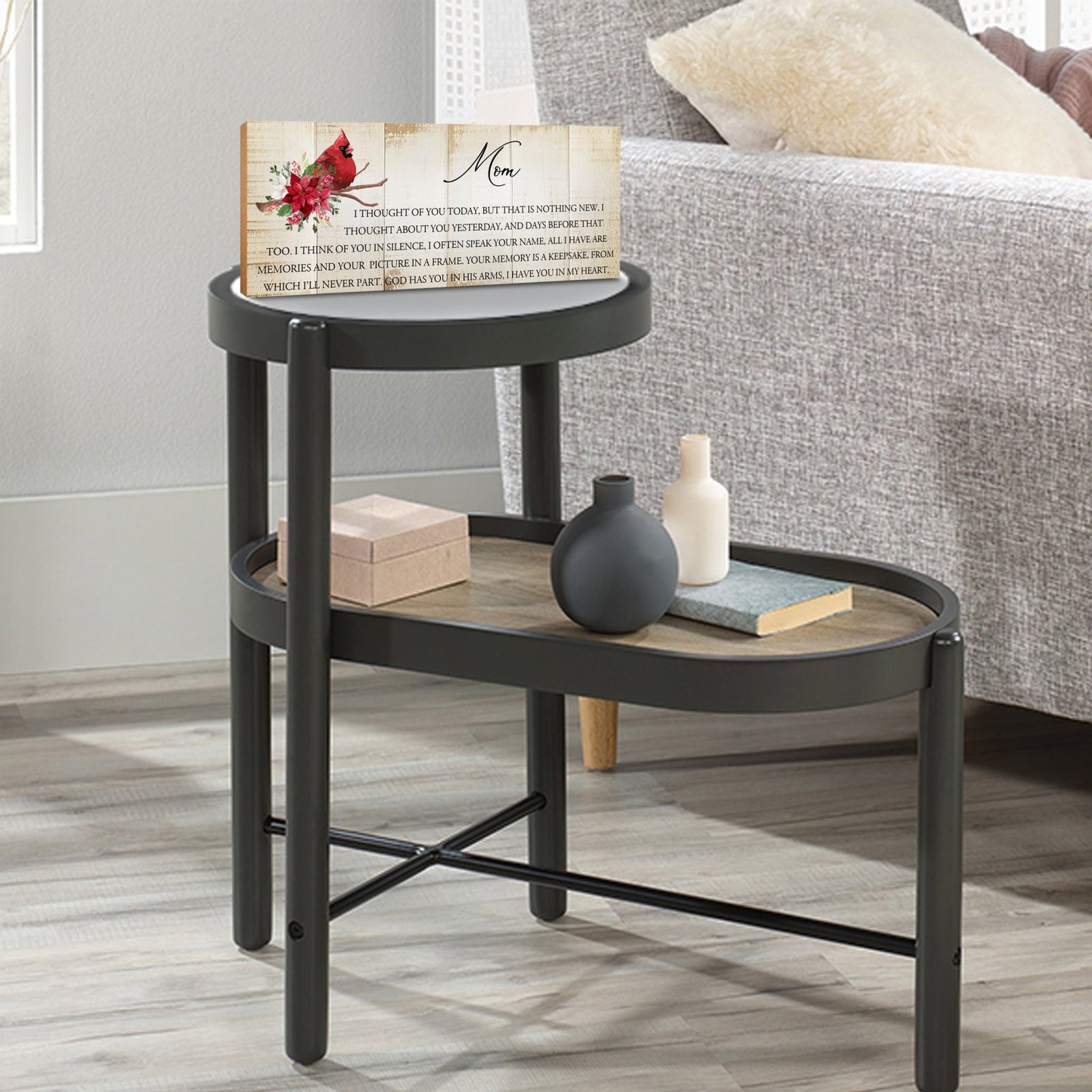 Elegant memorial decorations for your tabletop décor