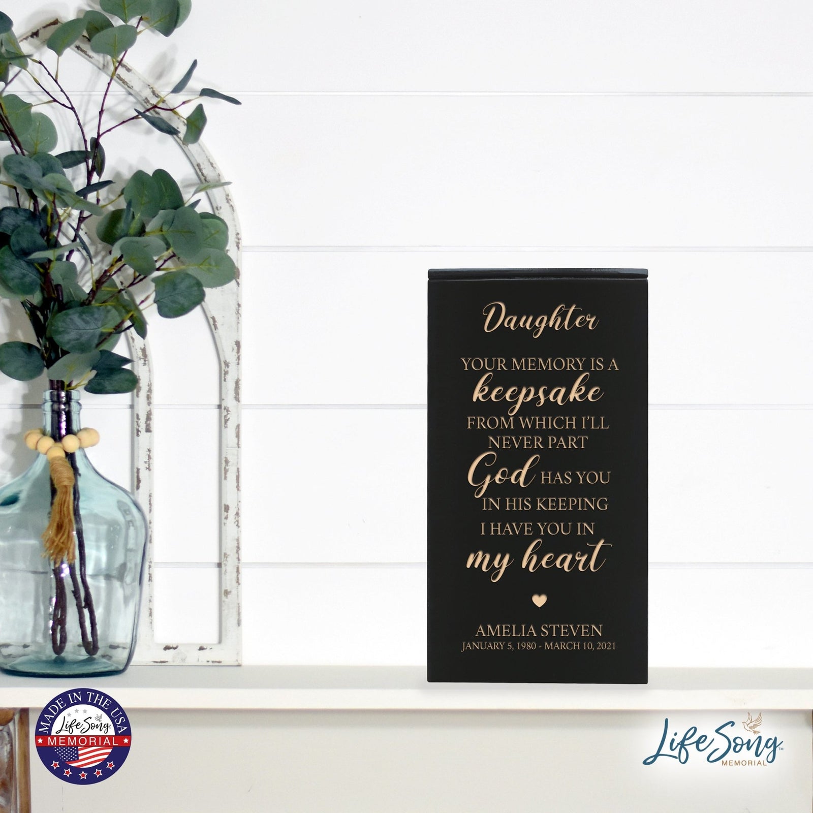 Personalized Funeral Decorative Wooden Urns for Daughter's Ashes