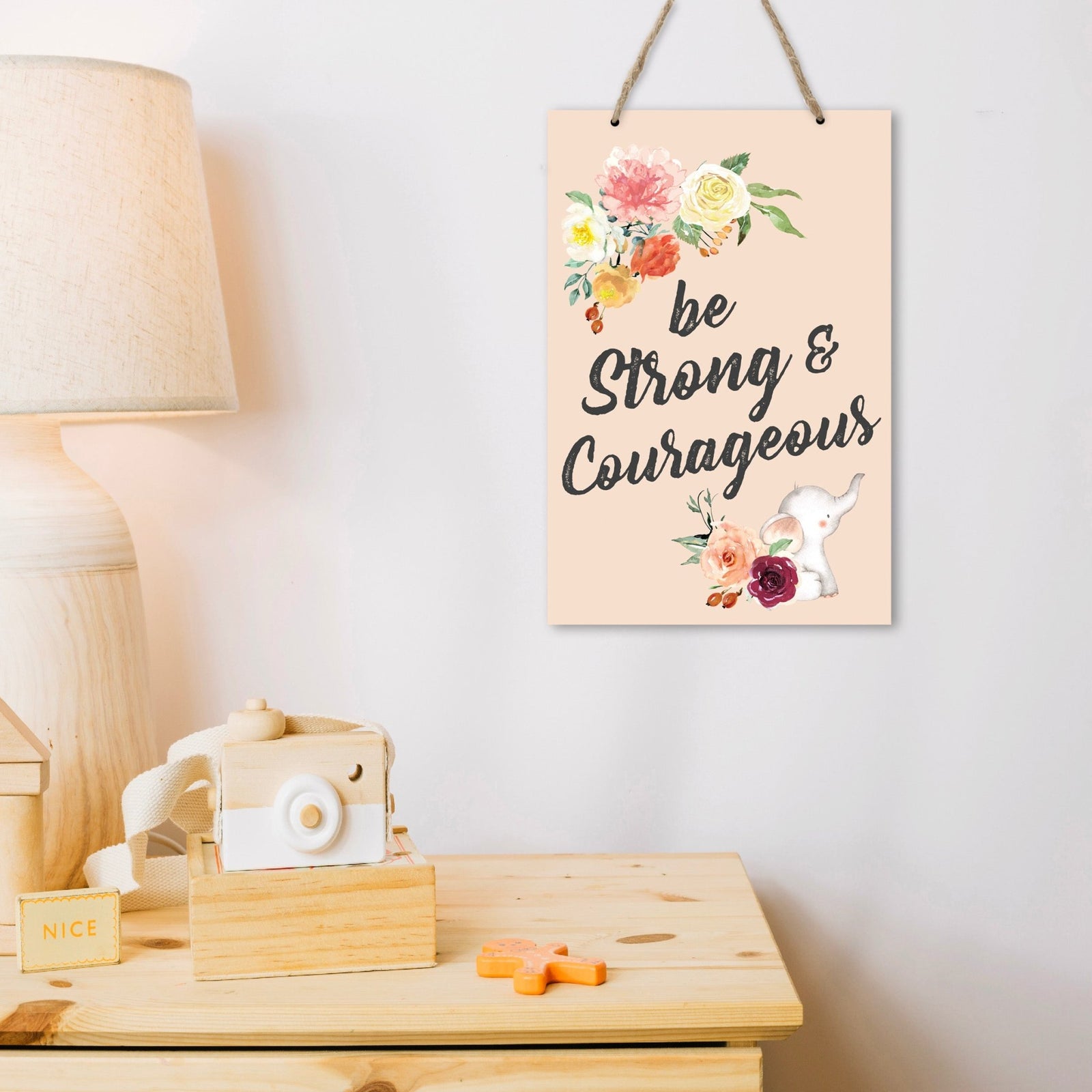 Inspirational Nursery Rope Signs for Boys and Girls - Be Strong - LifeSong Milestones