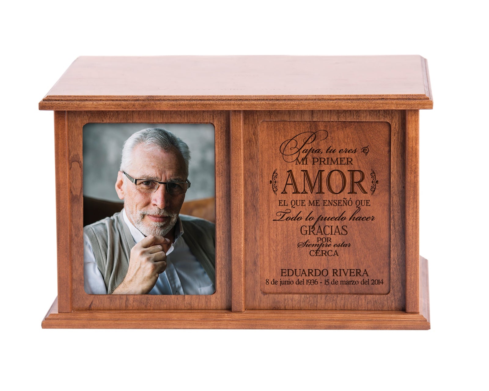 A personalized cremation companion urn in wood, adorned with a heartfelt Spanish verse. Designed for two adults’ ashes, this double urn combines functionality with emotional significance, making it a decorative urn to cherish forever.