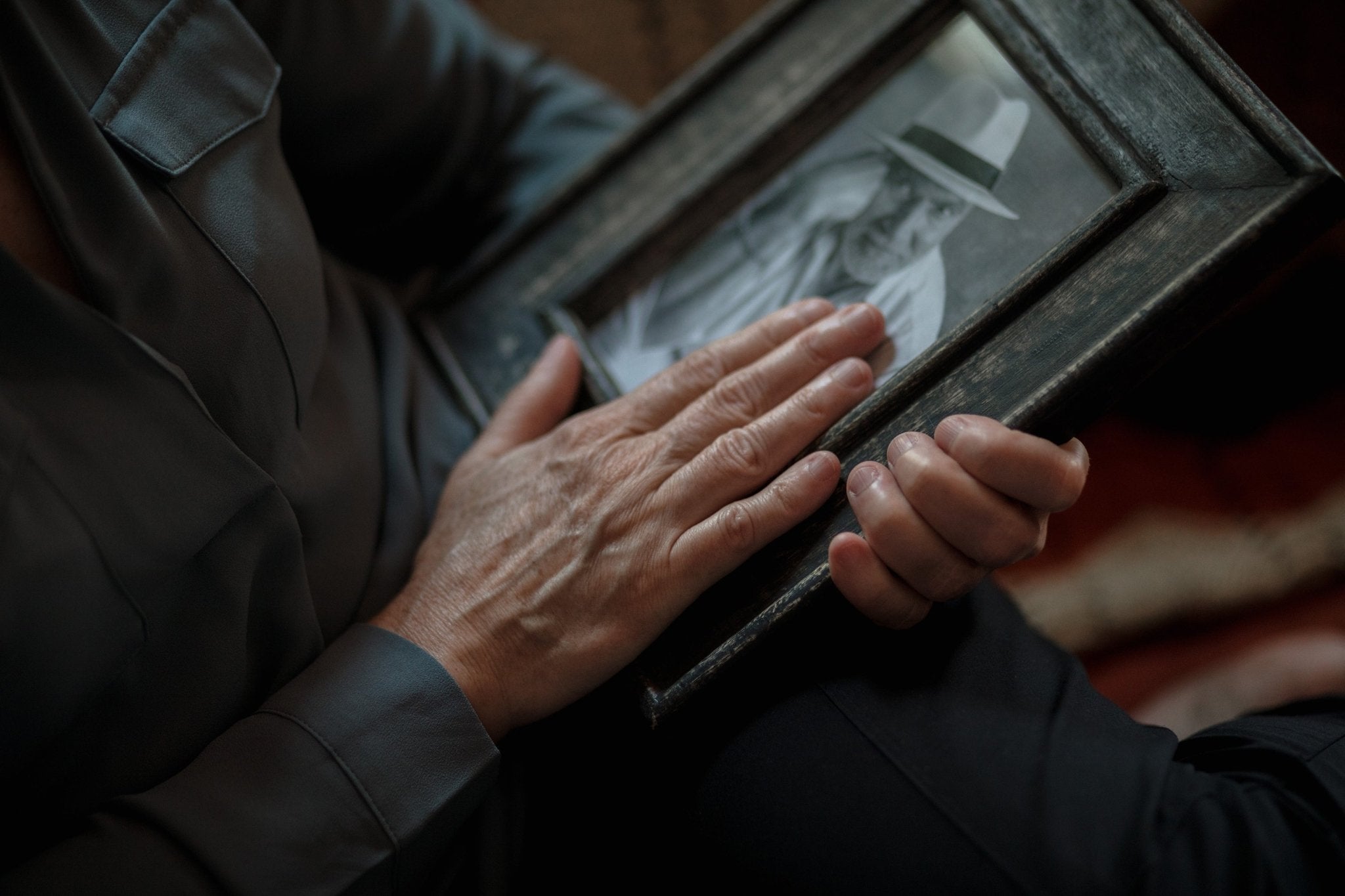 32 Ways to Memorialize a Loved One - LifeSong Milestones