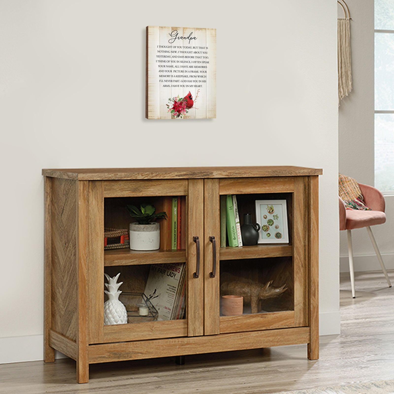 Wooden memorial decor to commemorate a loved one.