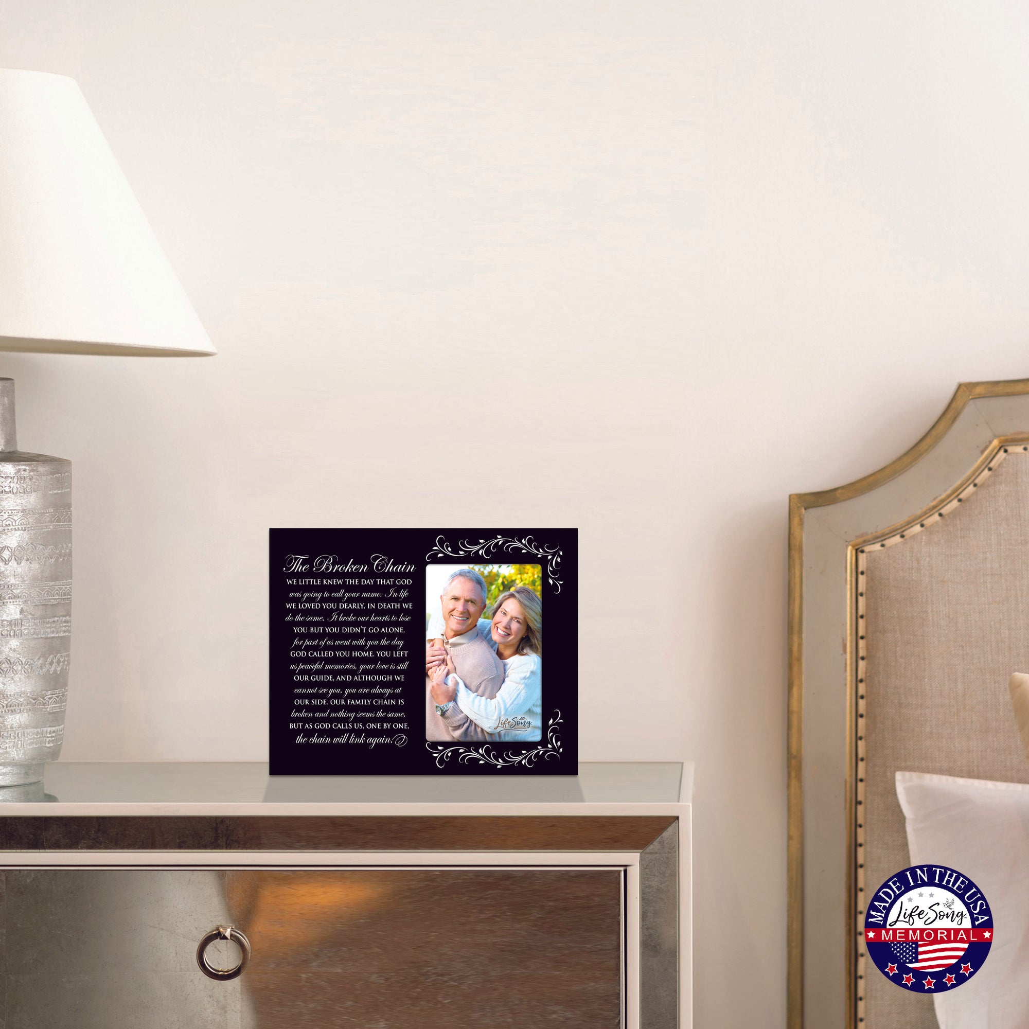 Memorial Photo Frame: Preserving the Legacy of Loved Ones
