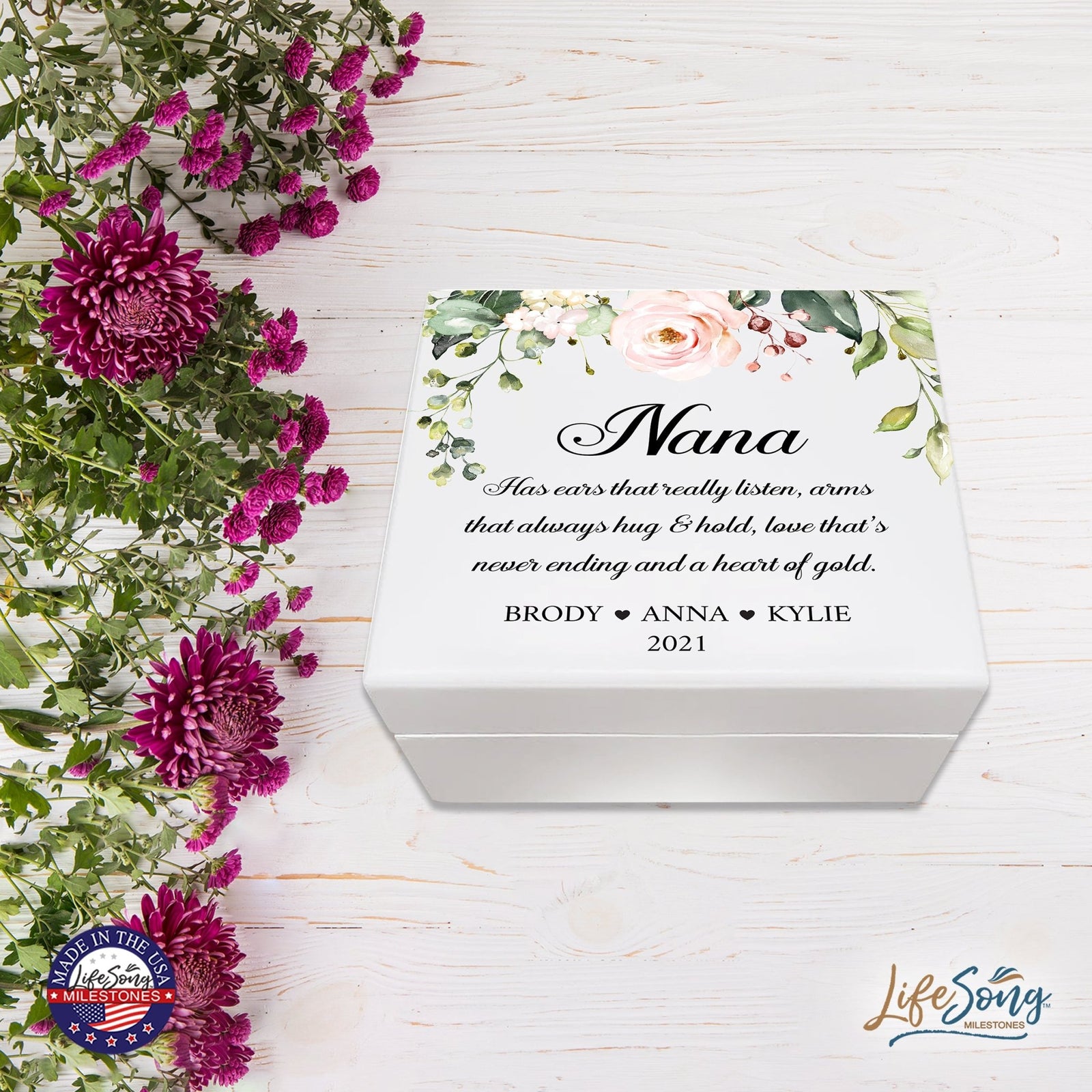 Personalized Nana’s White Keepsake Box 6x5.5 with Inspirational verse - A Heart Of Gold - LifeSong Milestones