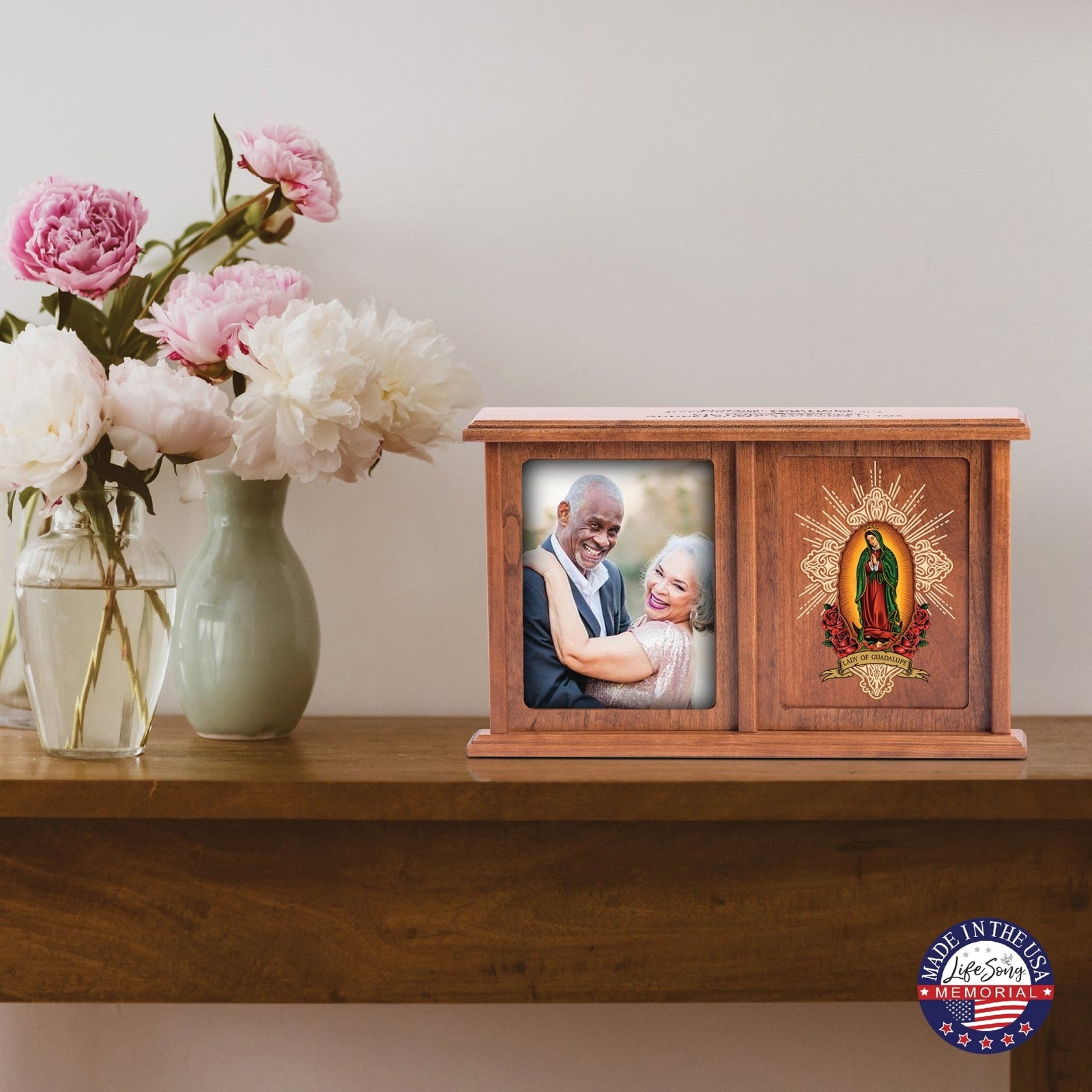 Personalized cremation urn for couples with dual photo frame