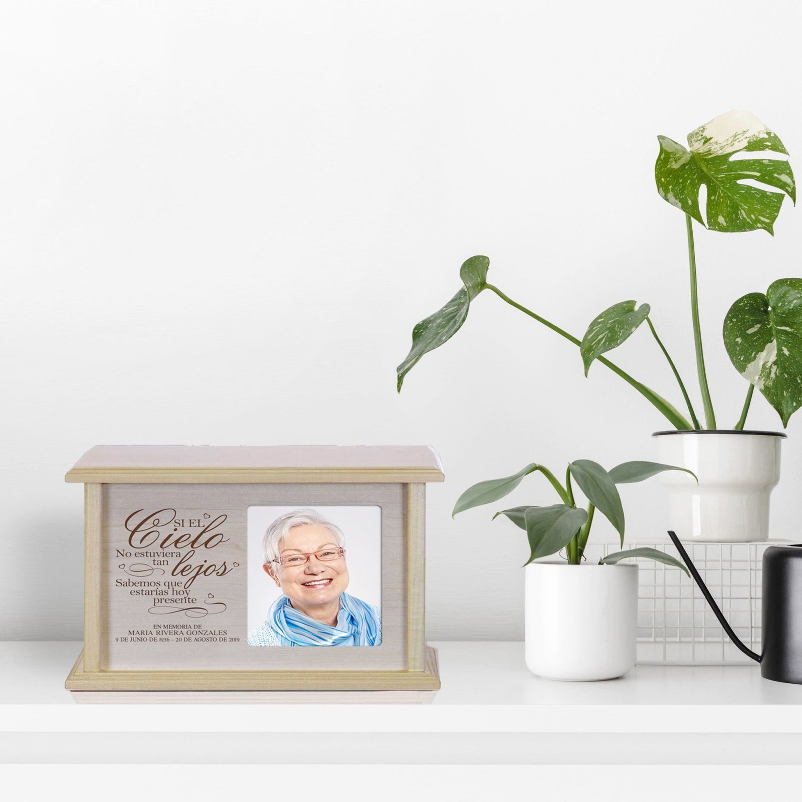 The Broken Chain Wooden Personalized Photograph Cremation Urn for Adult - The Broken Chain - LifeSong Milestones
