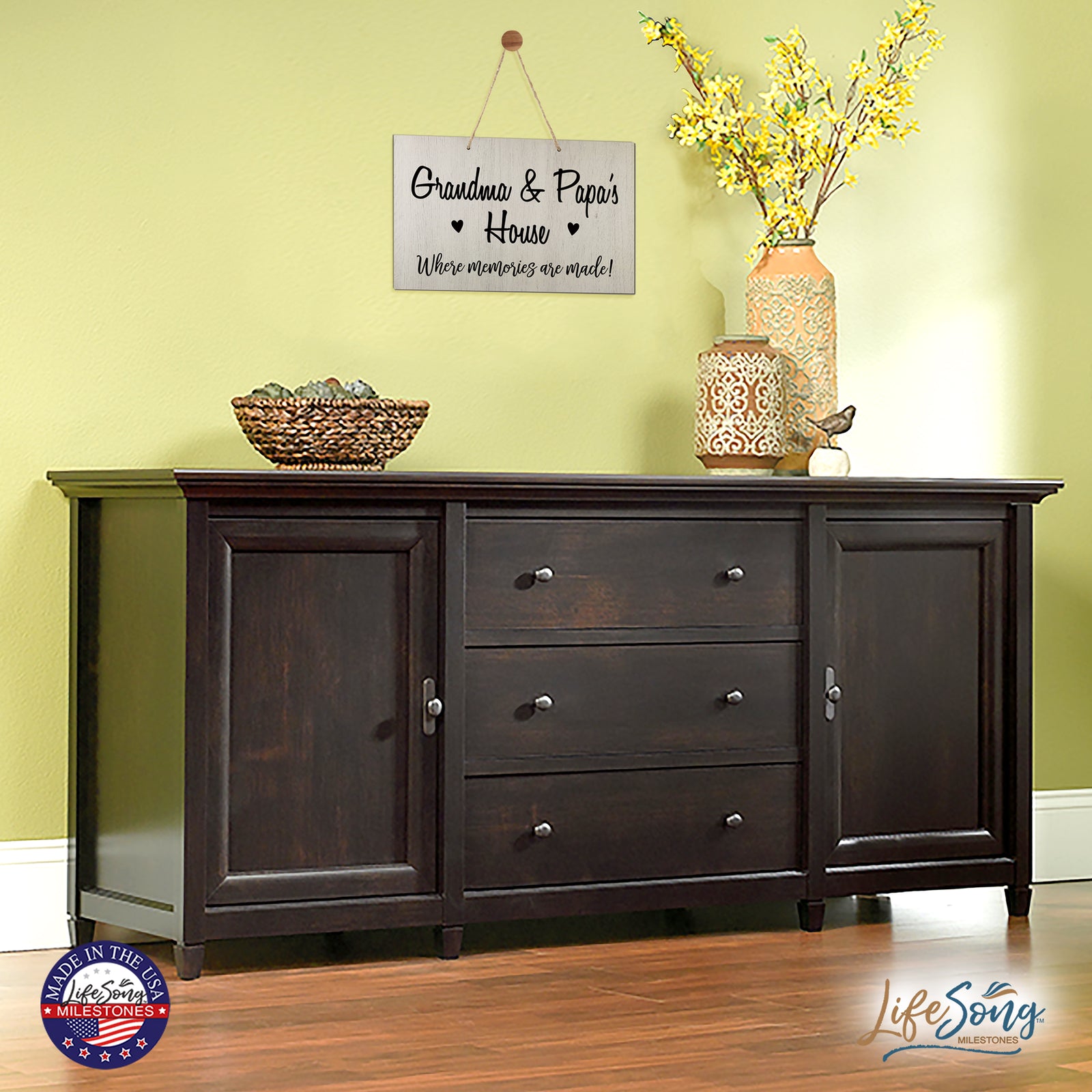 Grandparent Wall Hanging Sign Gift - Memories Are Made