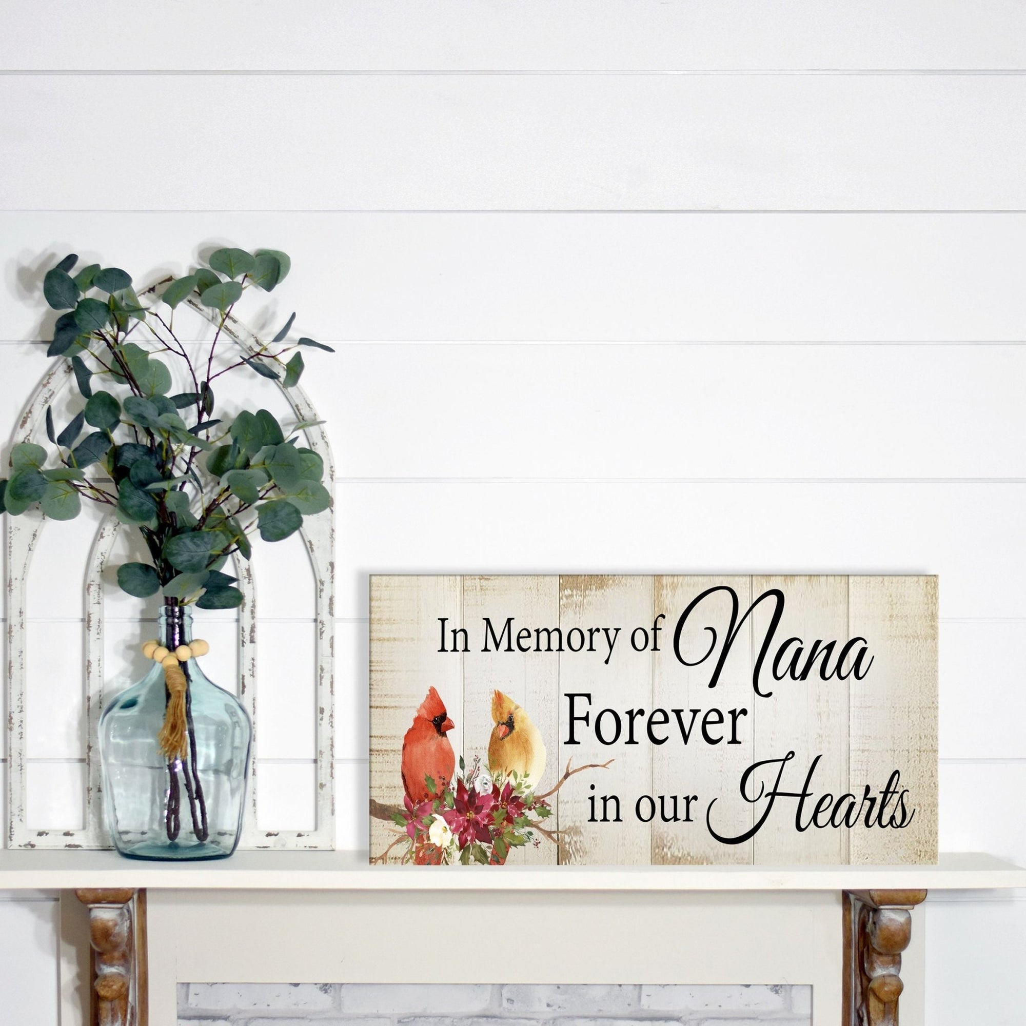 Elegant memorial decorations for your tabletop décor