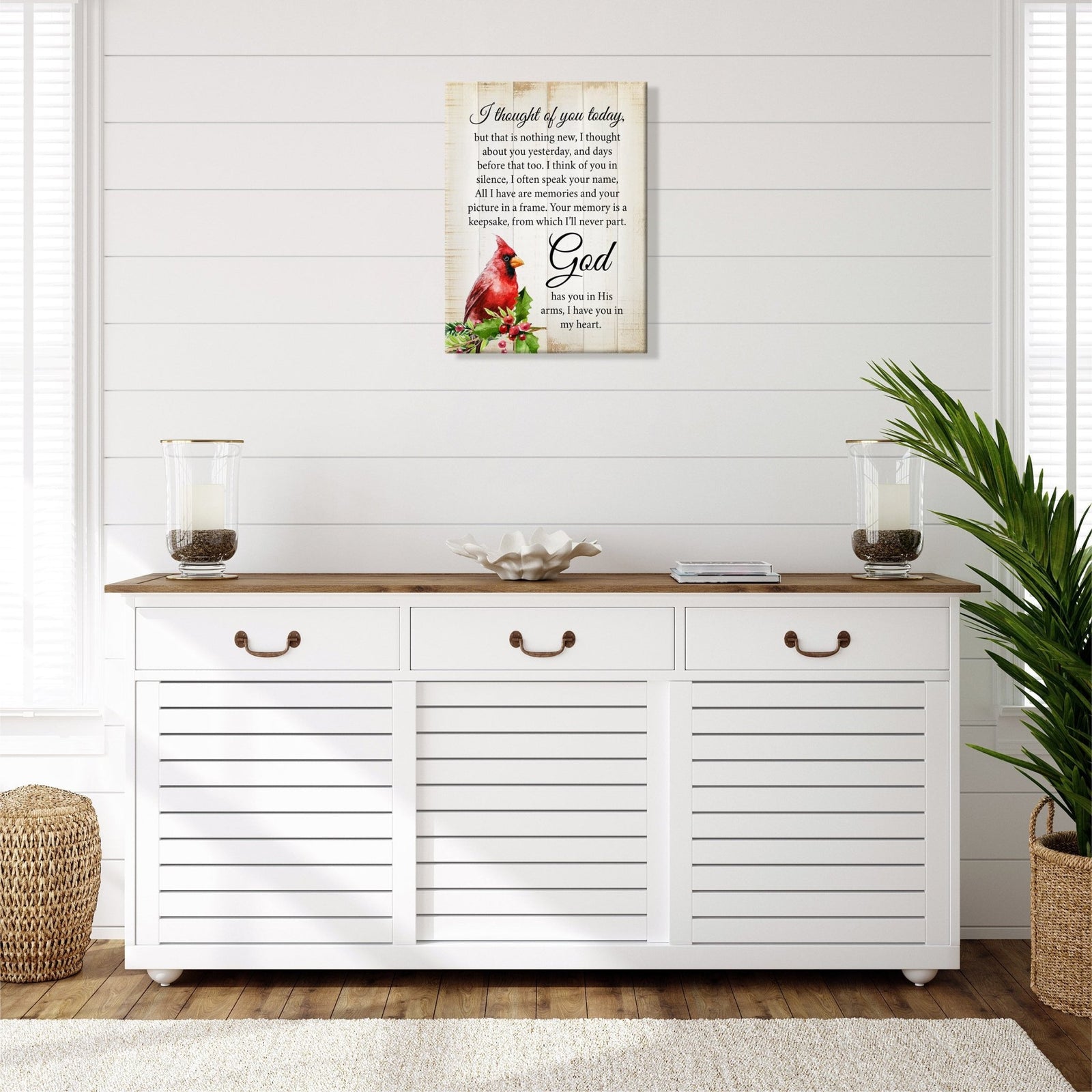 Wooden memorial decor to commemorate a loved one.