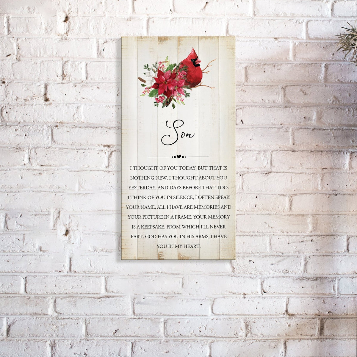 Cardinal-themed memorial decorations to keep the memory of your loved ones alive