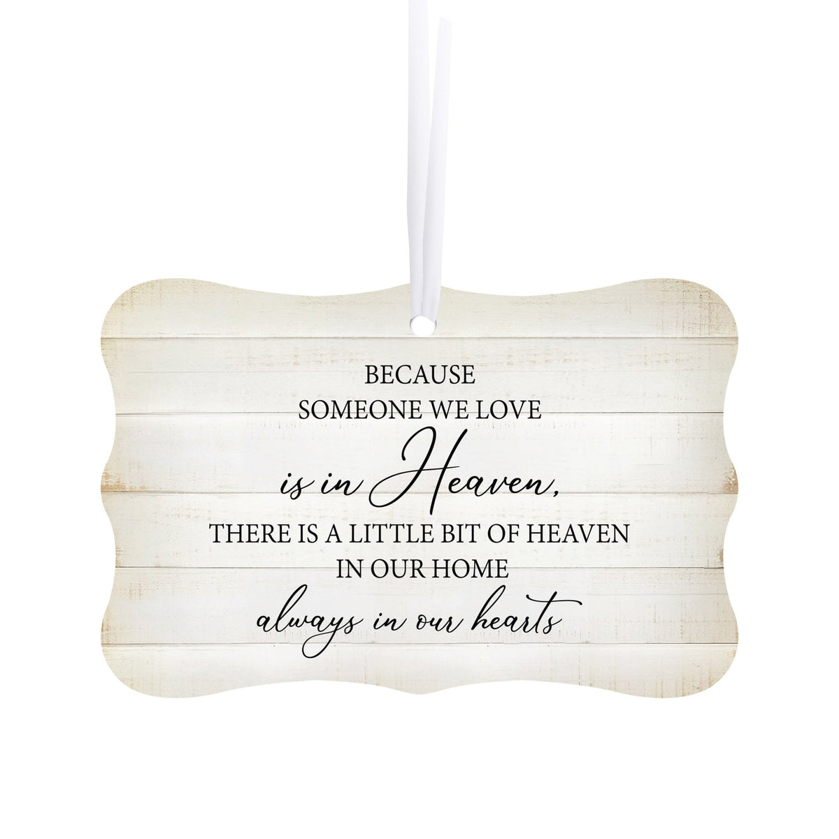 Memorial ornament to keep the memory of your loved one alive – a meaningful gift for bereaved hearts.