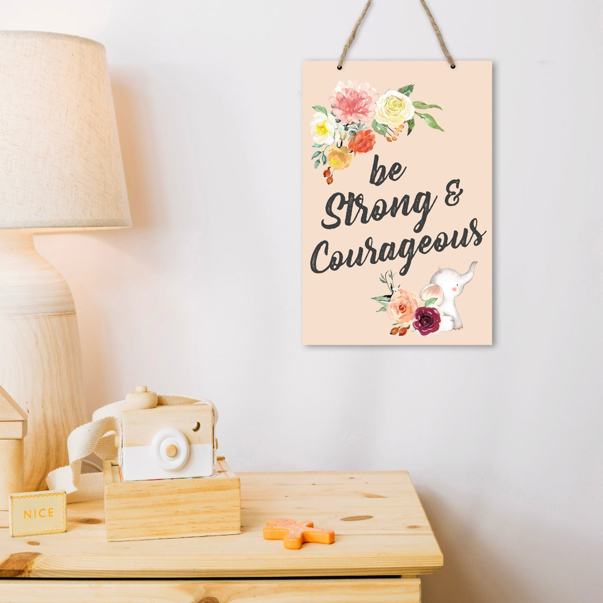 Inspirational Nursery Rope Signs for Boys and Girls - Be Strong - LifeSong Milestones