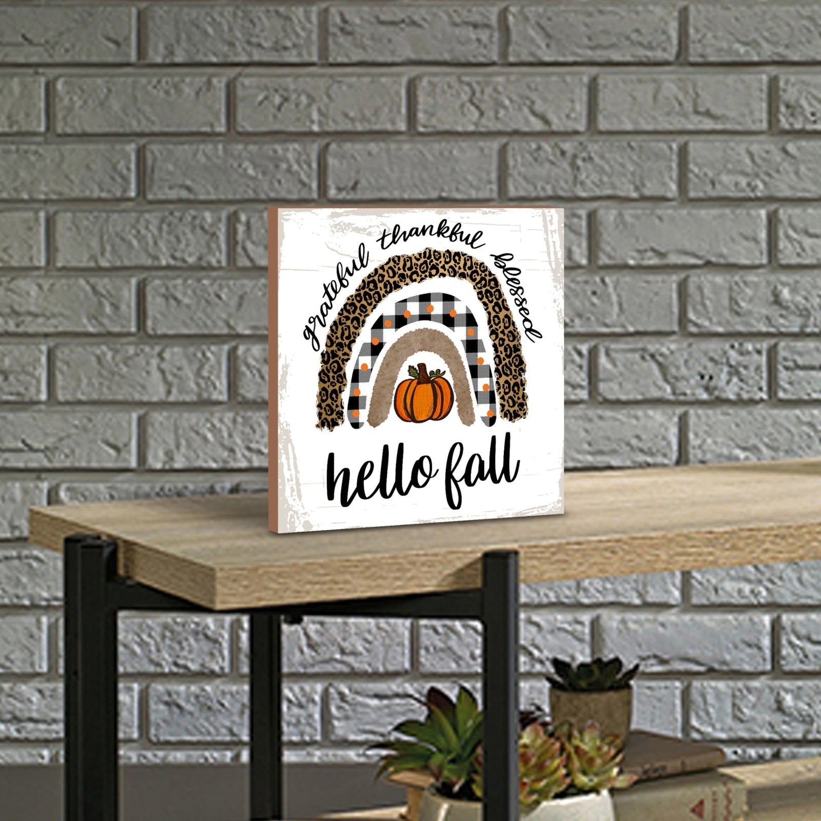 Inspirational fall signs that elevate your tabletop decor, infusing your space with warmth and charm