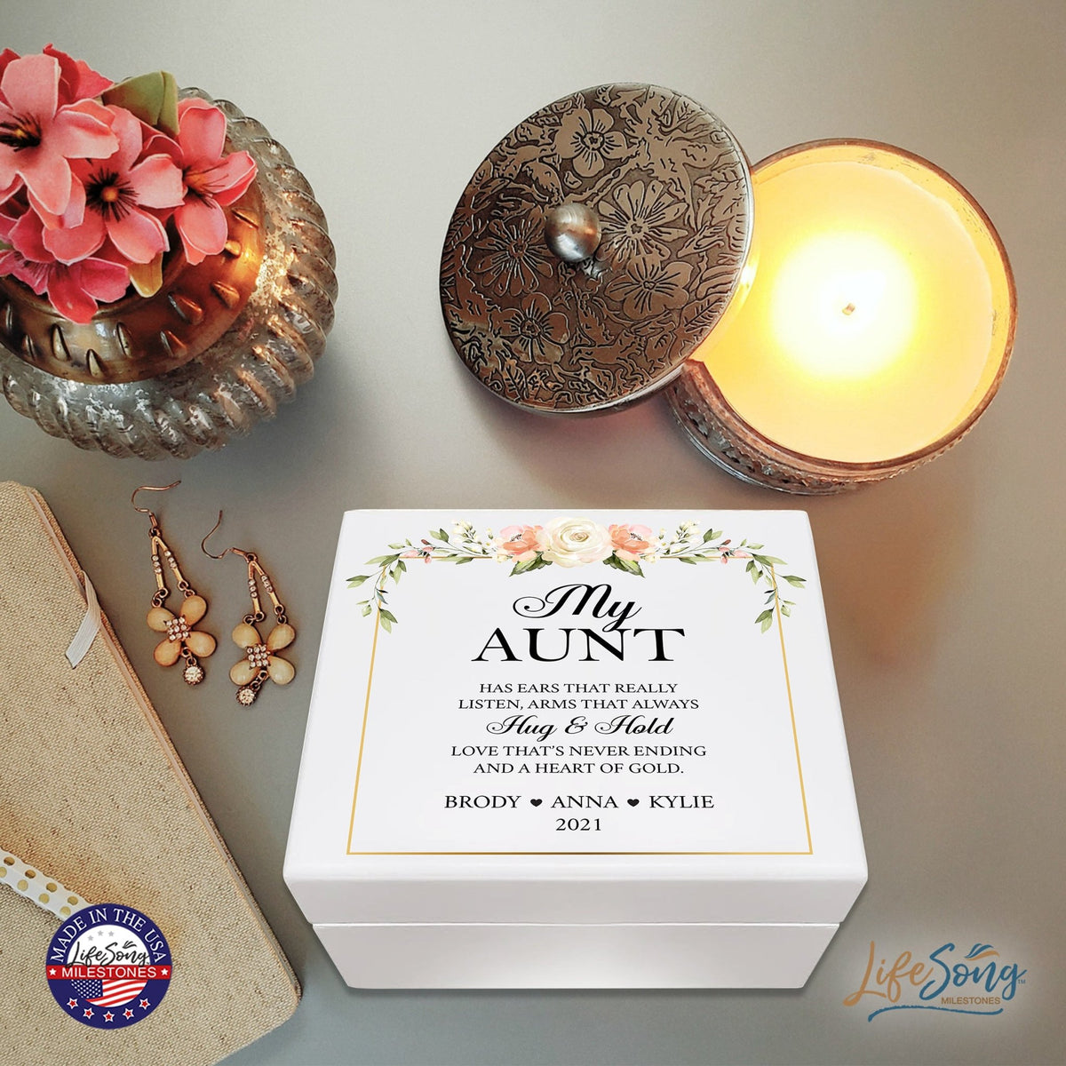 Personalized Memorable Aunt’s White Keepsake Box 6x5.5in with inspiring verse - Hug and Hold - LifeSong Milestones